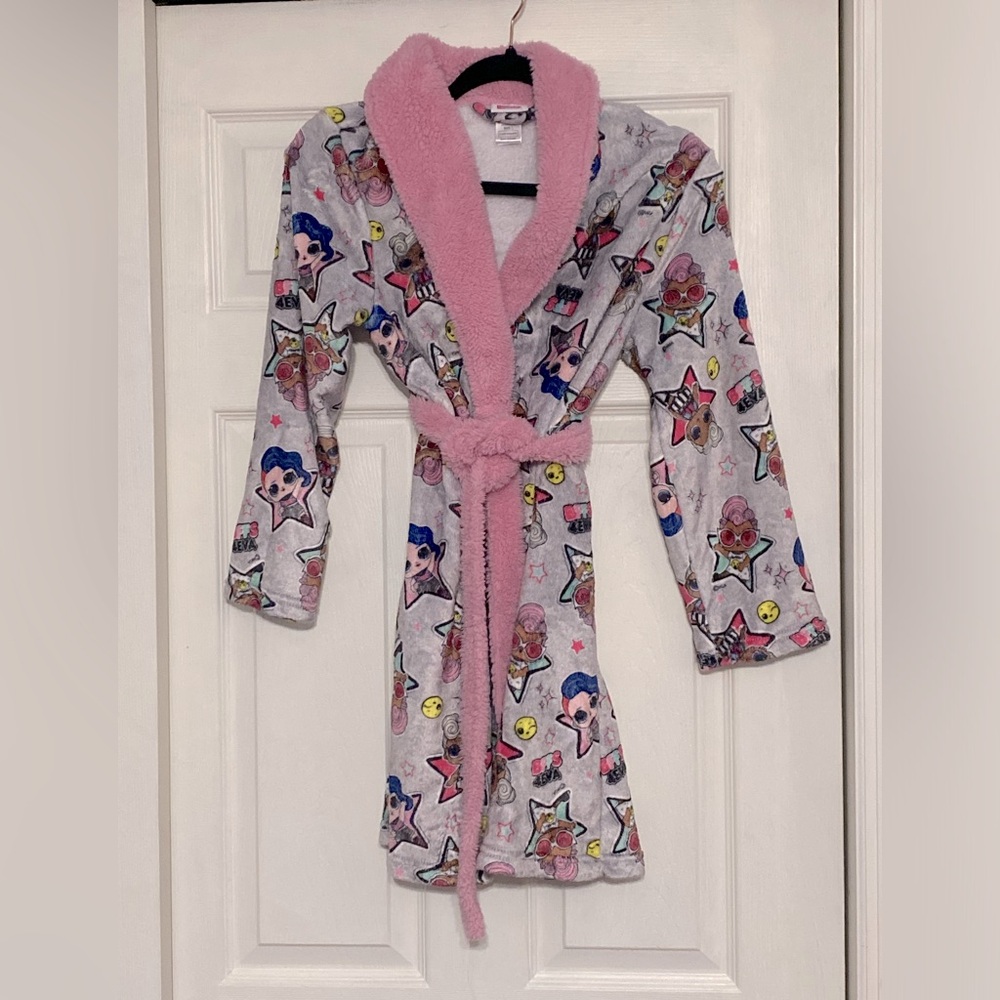 L.O.L. Surprise! Gray and Pink Super Soft Plush Robe Size Large (Girls 10/12)
